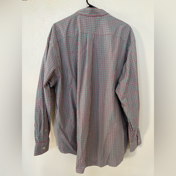 Men's Vineyard Vines Plaid Button Down - Picture 4 of 4